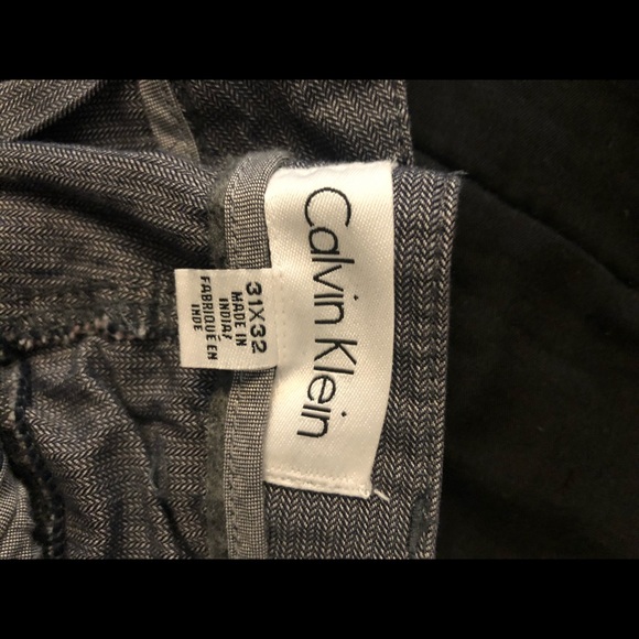 Calvin Klein Casual Pants - Picture 2 of 2